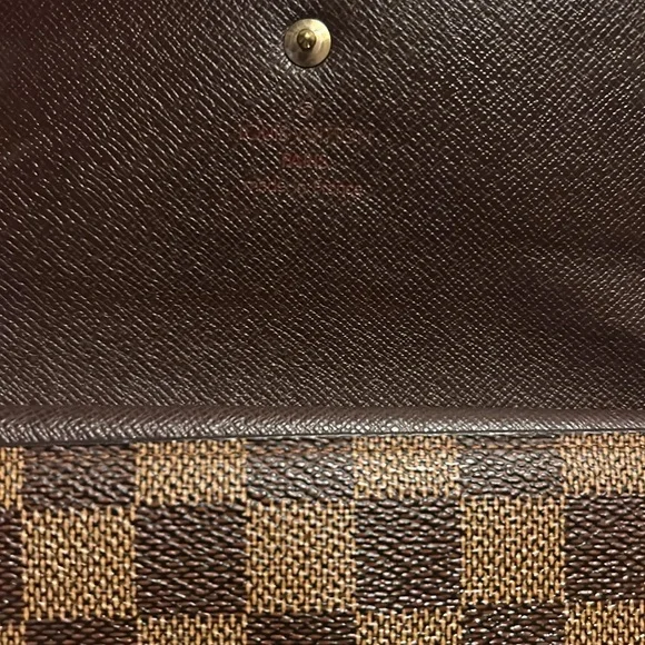 Louis Vuitton Damier long wallet🥳🥳❌❌ - Picture 2 of 5